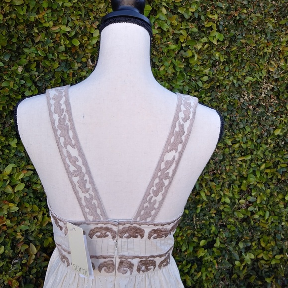 Somi Embroidered Maxi Dress - Picture 6 of 8